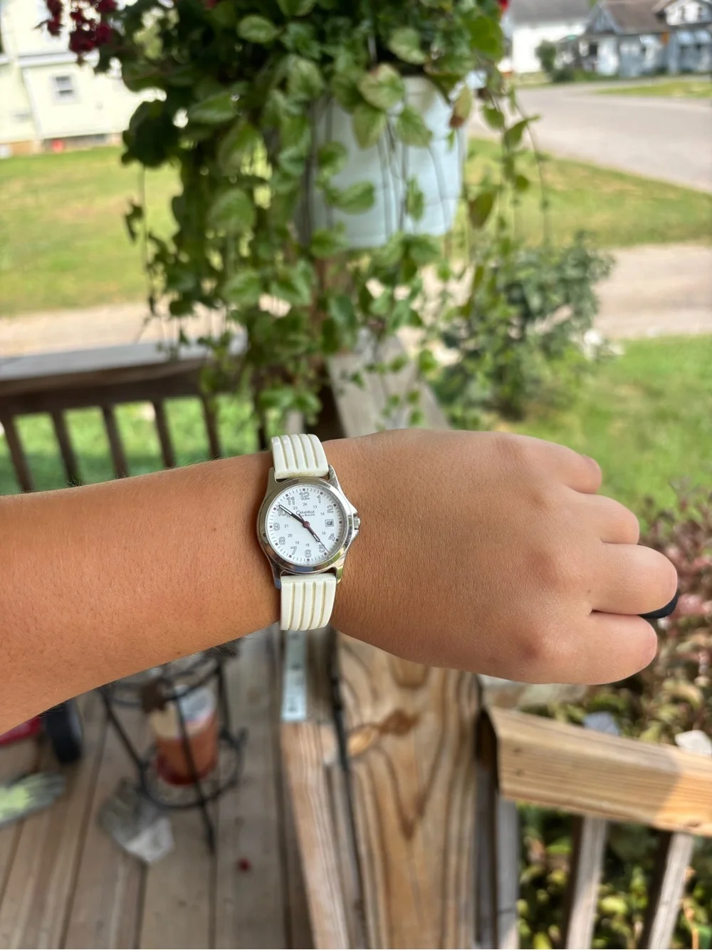 Caravelle by Bulova silver tone ladies watch